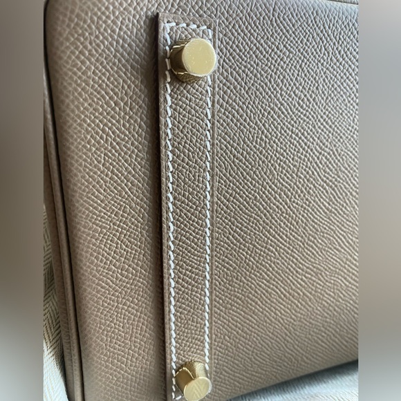 BRAND NEW HERMES BIRKIN 30 ETOUPE GOLD HARDWARE 2023 - Picture 6 of 6
